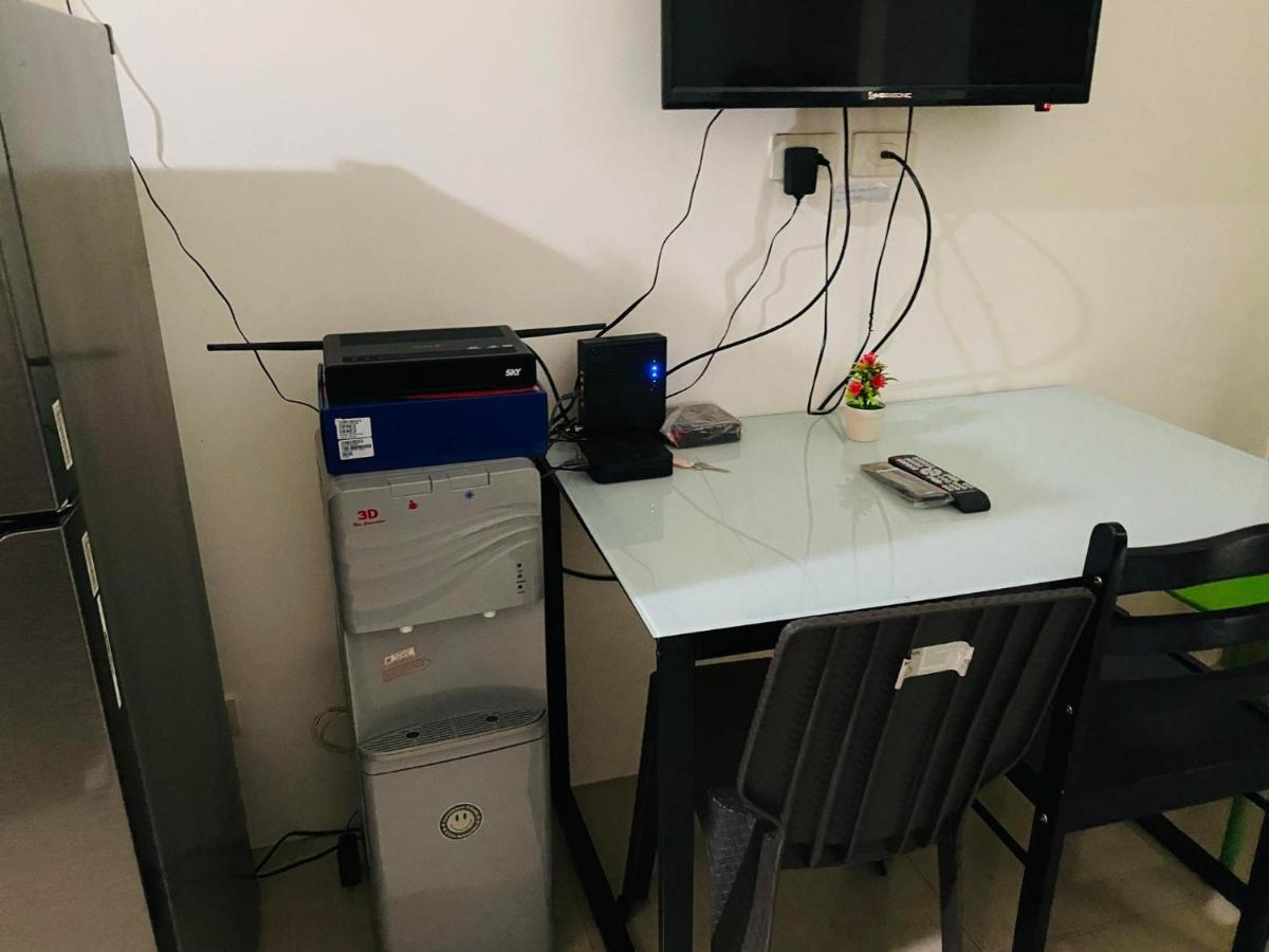 Shore Residence D7 Near Mall Of Asia & Airport Μανίλα Εξωτερικό φωτογραφία